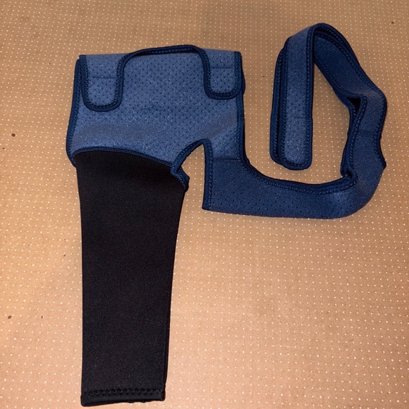 Dog Sleeves for Wounds Both Front Legs, Abrasion Resistant Recovery Size Small - Picture 4 of 8